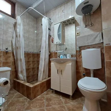 Vladimir Апартаменти